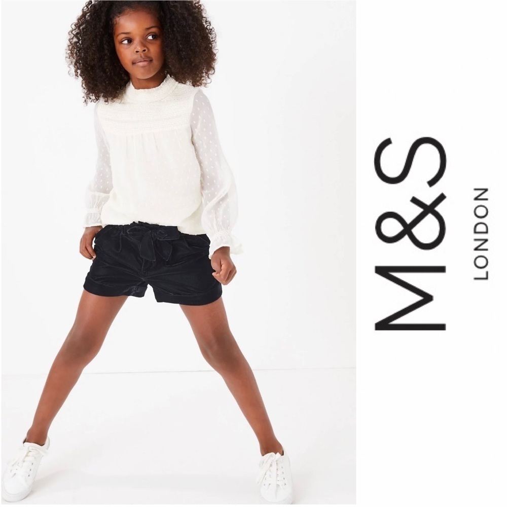 Mark & Spencer Girl's Velvet Shorts, Ages 10-11‎ Years, MSRP $40